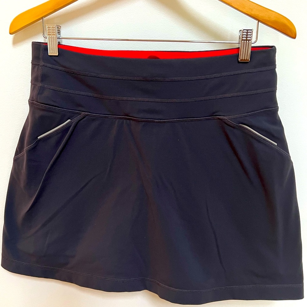 Athleta Women’s Skort in Dark Grey Size Medium Tall